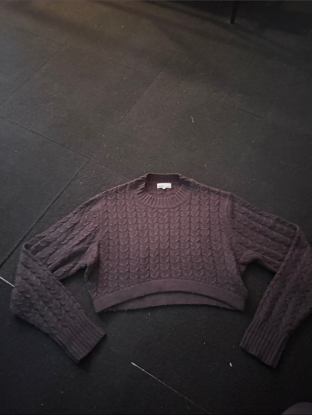 DANIELLE BERNSTEIN Black Cropped Cable Knit Crewneck Sweater